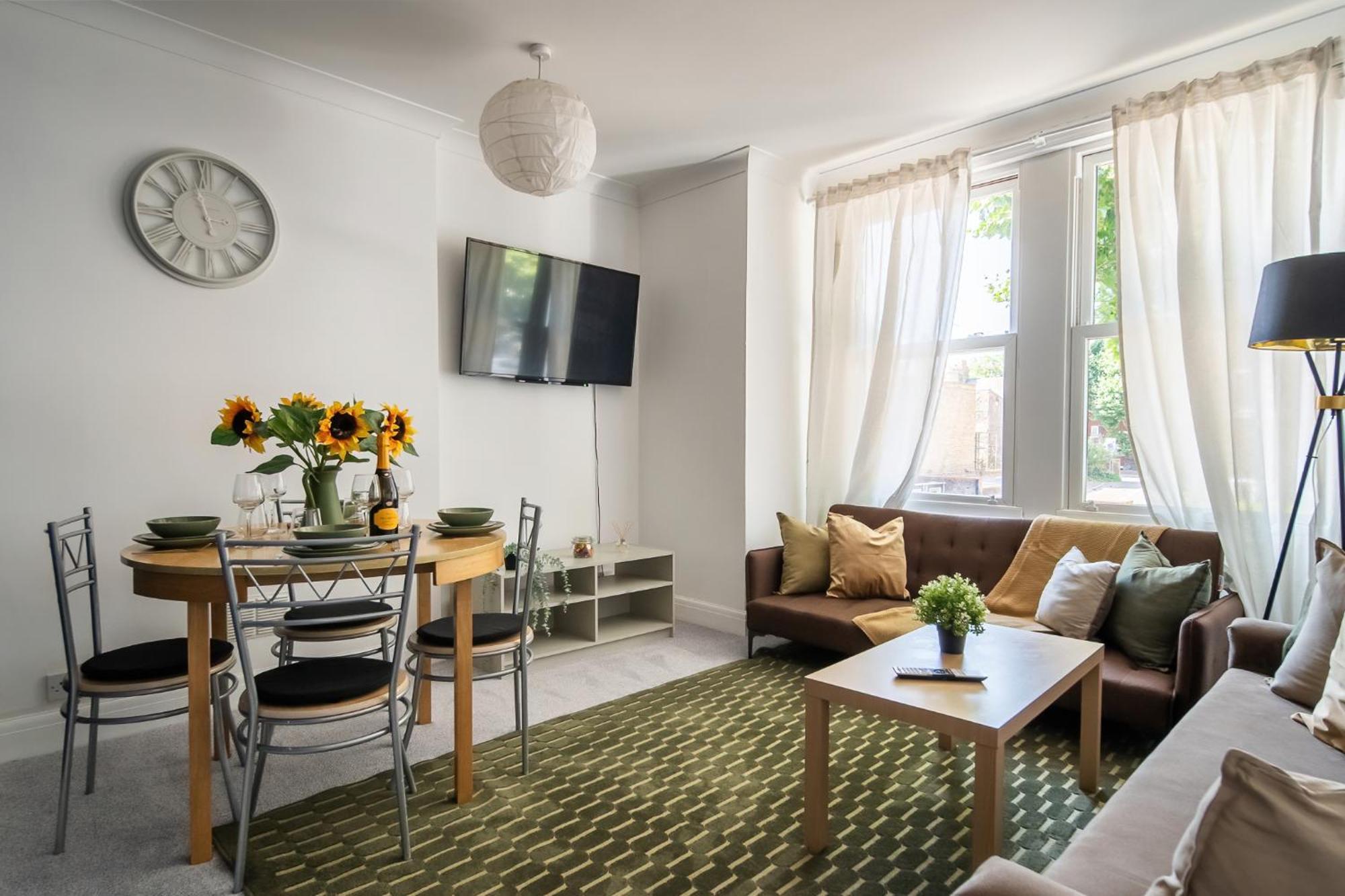 Gorgeous 2Bed Apartment In Fulham, Londres Exterior foto